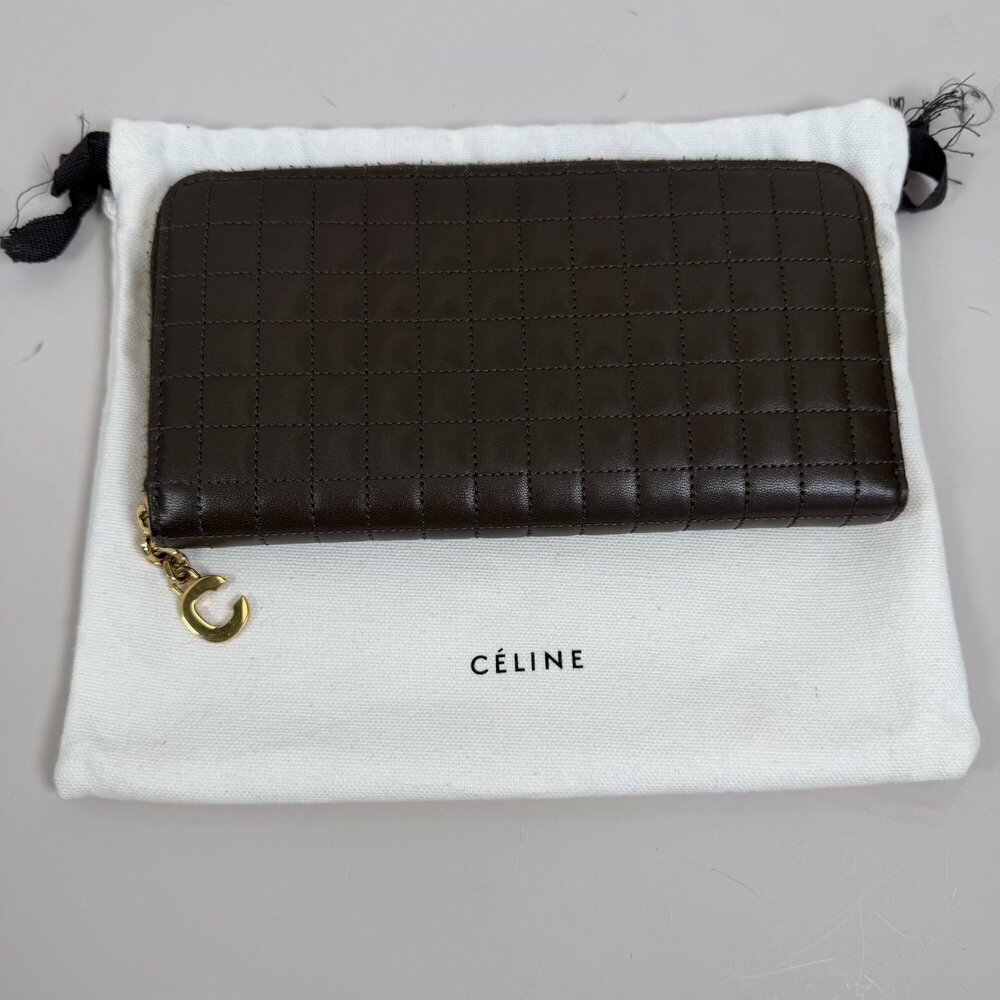 Céline C Charm Large Zipped Wallet